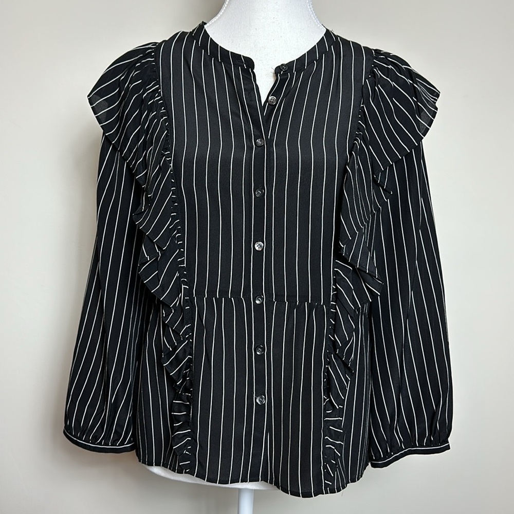 Madewell‎ 100% Silk Black & White Stripe Ruffled Button Down Size Medium